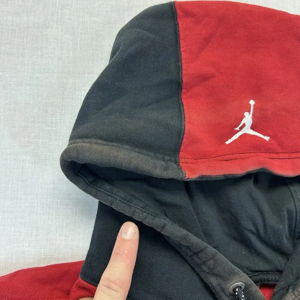 Jordan Legacy AJ11 Pullover Hoodie Mens Large Gym Red Black Zip Pockets Athletic